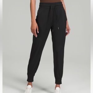 Lululemon Ready to Rulu High Rise Jogger!